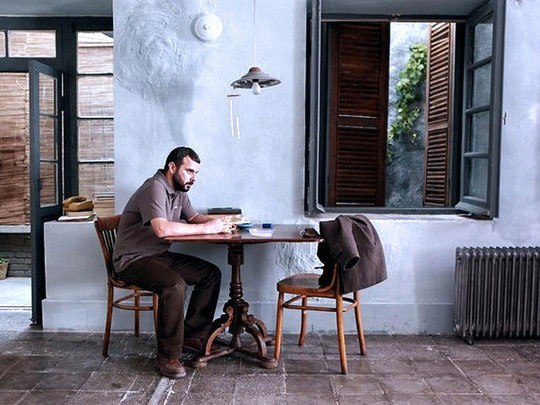 فردگرایی در سینمای ایران با نگاهی به فیلم چیزهایی هست که نمی‌دانی 