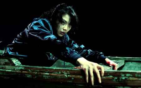 عطش (چن ووک پارک): رنگ‎آمیزی خون در تاریکی