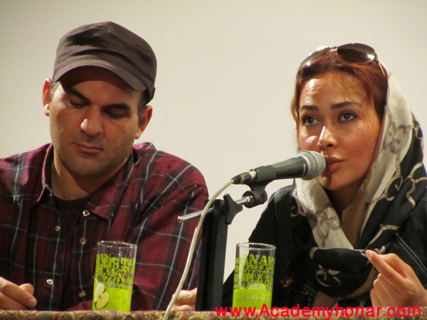 آنا نعمتی و فرشاد محمدی در نشست نقد و بررسی فیلم برخورد خیلی نزدیک در فرهنگسرای انقلاب
